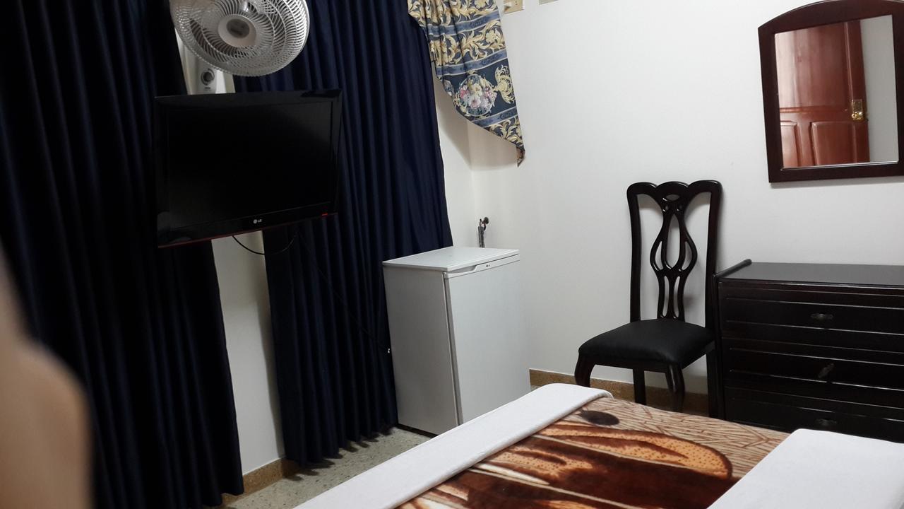 Hotel Ejecutivo 佩雷拉 外观 照片