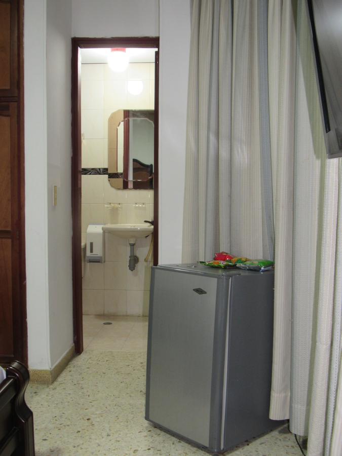 Hotel Ejecutivo 佩雷拉 外观 照片