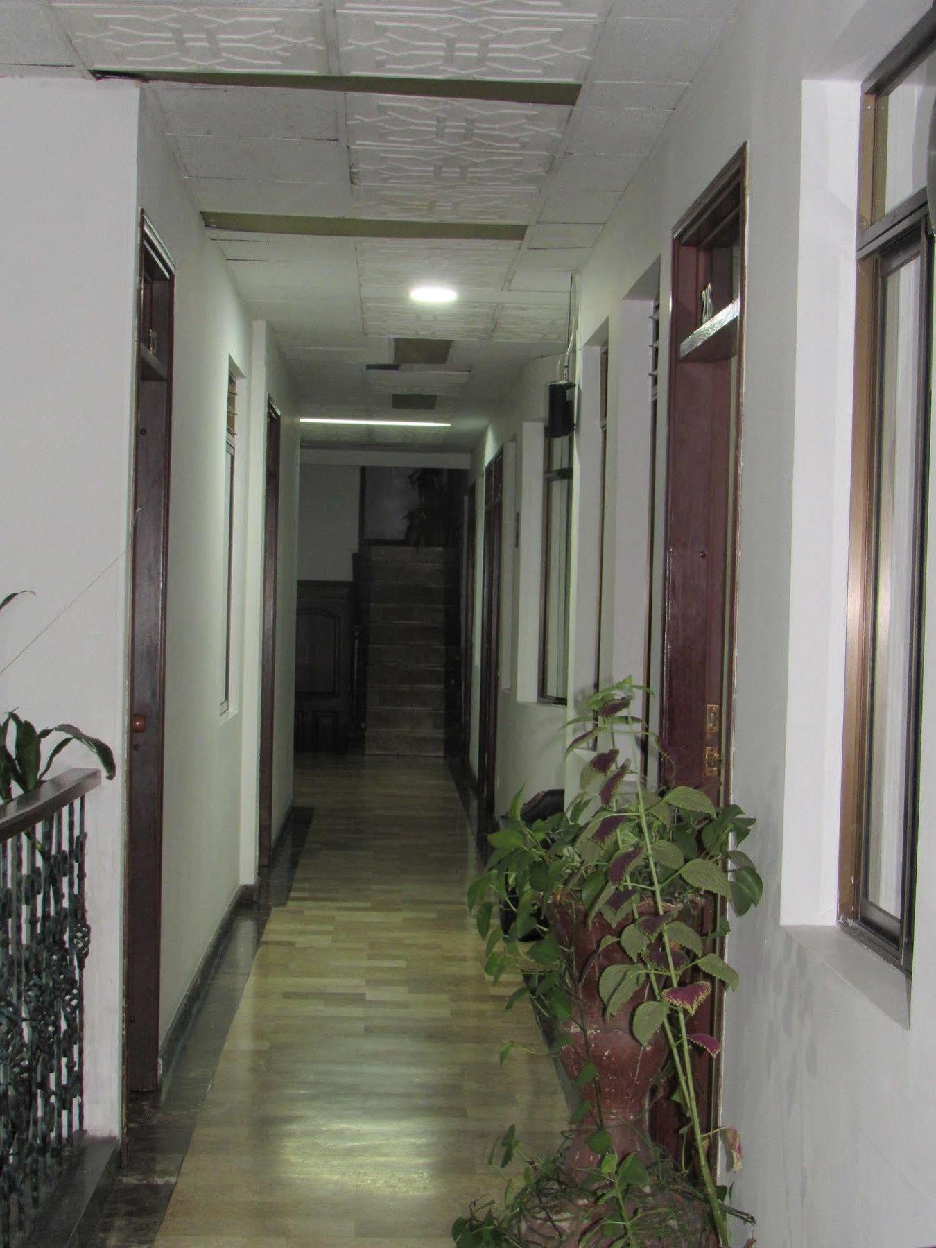 Hotel Ejecutivo 佩雷拉 外观 照片