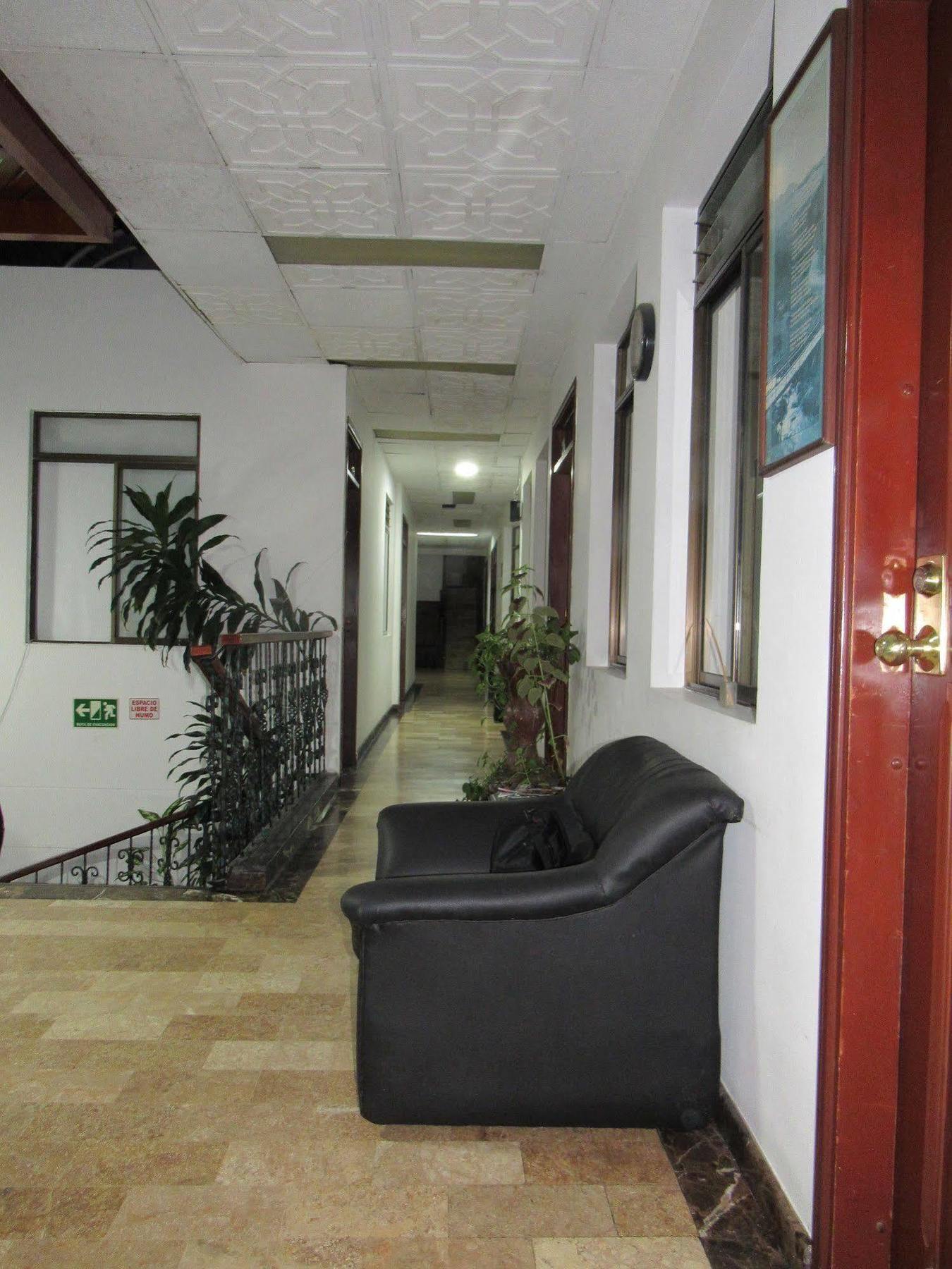Hotel Ejecutivo 佩雷拉 外观 照片